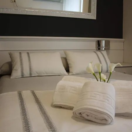 Hotel Herreros *
